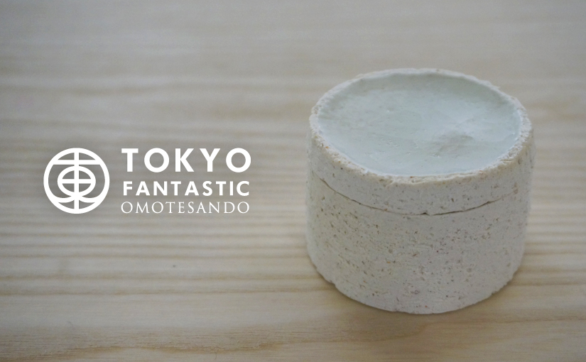白と水面のような世界観、megumi tsukazaki 入荷しました！